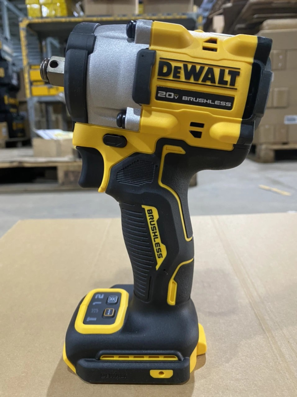 Dewalt DCF921M2 - Máy Siết Bulong Cầm Tay  (kèm 02 Pin 4.0 + Sạc)