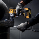 Dewalt DCF921N - Máy Vặn Bu Lông Dùng Pin  (không Kèm Pin Sạc)